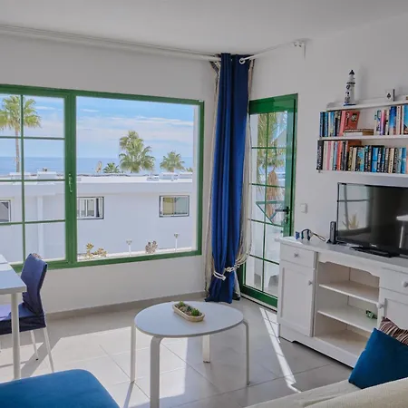Top Floor Ocean Views Lanzamar - Renovated Gem With A Sunny, Private Terrace & Elevator & Pool - Puerto Del Carmen Puerto del Carmen  Exterior photo