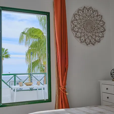 Top Floor Ocean Views Lanzamar - Renovated Gem With A Sunny, Private Terrace & Elevator & Pool - Puerto Del Carmen Puerto del Carmen  Exterior photo